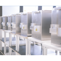 MLase 現(xiàn)代緊湊型 MLI 系列準分子激光器，脈沖能量高達 16 mJ